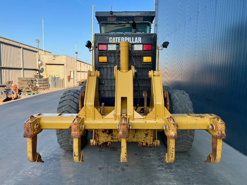Cat 140K - آلة تسوية الأرض: صور 4 Cat 140K - آلة تسوية الأرض: صور 4