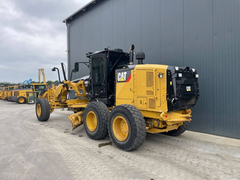 Cat 140M3 AWD - آلة تسوية الأرض: صور 2 Cat 140M3 AWD - آلة تسوية الأرض: صور 2