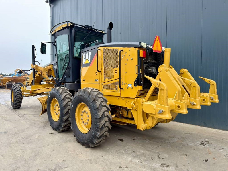 Cat 140M - آلة تسوية الأرض: صور 3 Cat 140M - آلة تسوية الأرض: صور 3