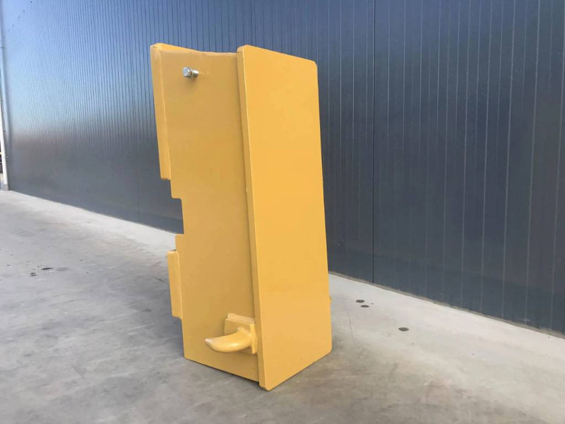 Cat 160M3 - ملحقات - آلات البناء: صور 3 Cat 160M3 - ملحقات - آلات البناء: صور 3