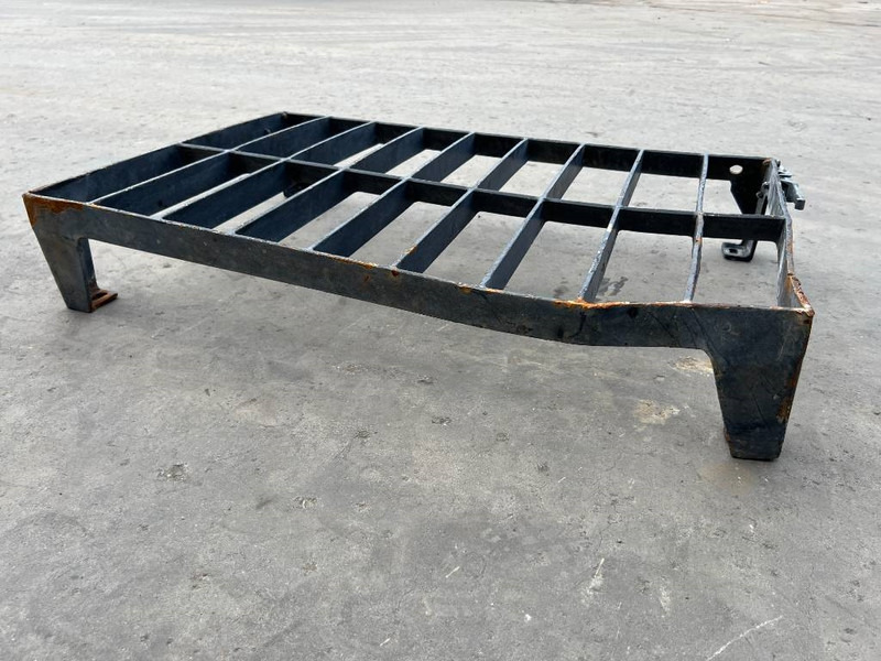 Cat 313E / M315F / 320F / 323E / 325F / 329E/ 330F / 3 - الكابينة والداخلية - آلات البناء: صور 5 Cat 313E / M315F / 320F / 323E / 325F / 329E/ 330F / 3 - الكابينة والداخلية - آلات البناء: صور 5