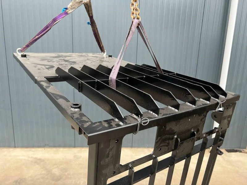 Cat 320D Guard - الكابينة والداخلية - آلات البناء: صور 5 Cat 320D Guard - الكابينة والداخلية - آلات البناء: صور 5