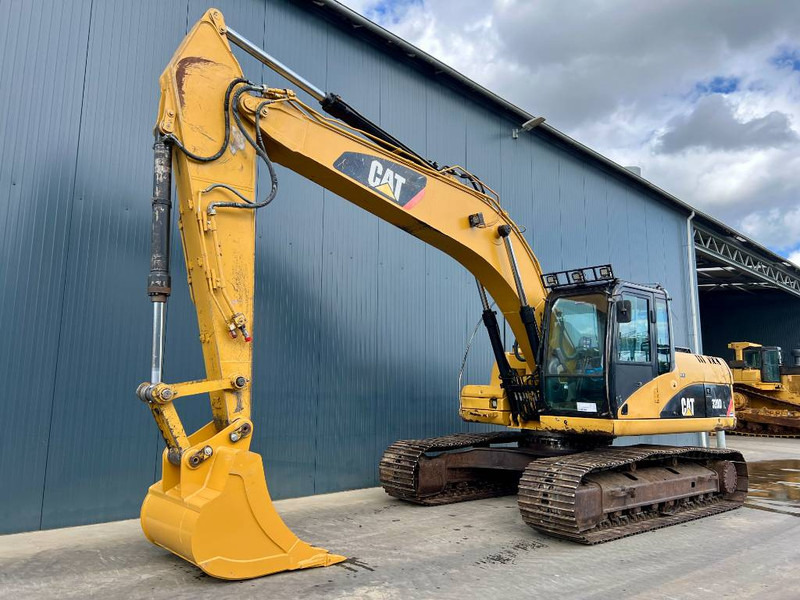 Cat 320D L - حفارات زحافة: صور 1 Cat 320D L - حفارات زحافة: صور 1