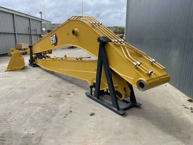 Cat 323 NG 18m Set - ملحقات - آلات البناء: صور 1 Cat 323 NG 18m Set - ملحقات - آلات البناء: صور 1