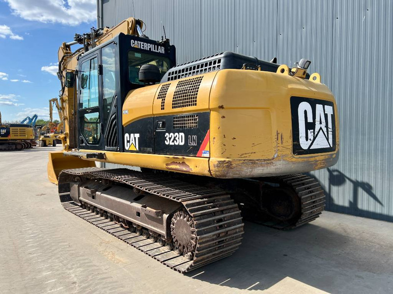 Cat 323D LN VA - حفارات زحافة: صور 4 Cat 323D LN VA - حفارات زحافة: صور 4