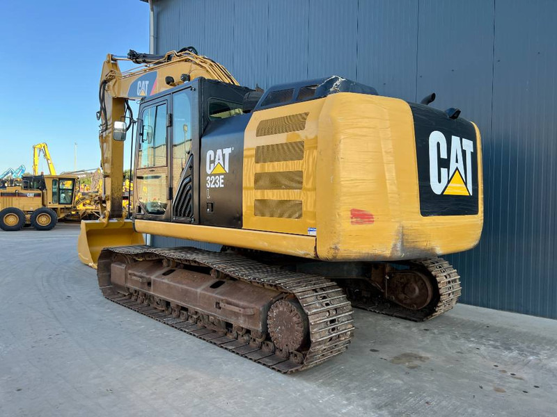 Cat 323E L - حفارات زحافة: صور 4 Cat 323E L - حفارات زحافة: صور 4