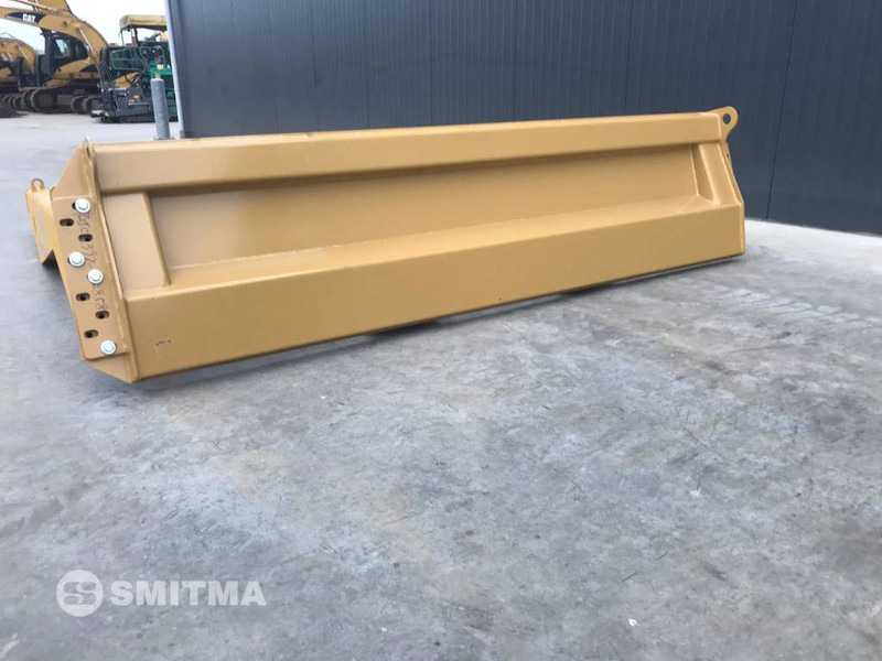 Cat 725C - باب خلفي للشحن - آلات البناء: صور 5 Cat 725C - باب خلفي للشحن - آلات البناء: صور 5