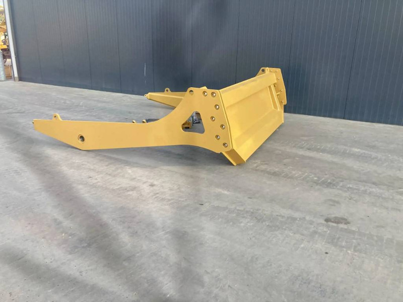 Cat 730 NG - باب خلفي للشحن - آلات البناء: صور 2 Cat 730 NG - باب خلفي للشحن - آلات البناء: صور 2