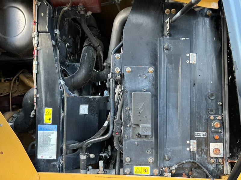 Cat 930M - اللودر بعجل: صور 4 Cat 930M - اللودر بعجل: صور 4