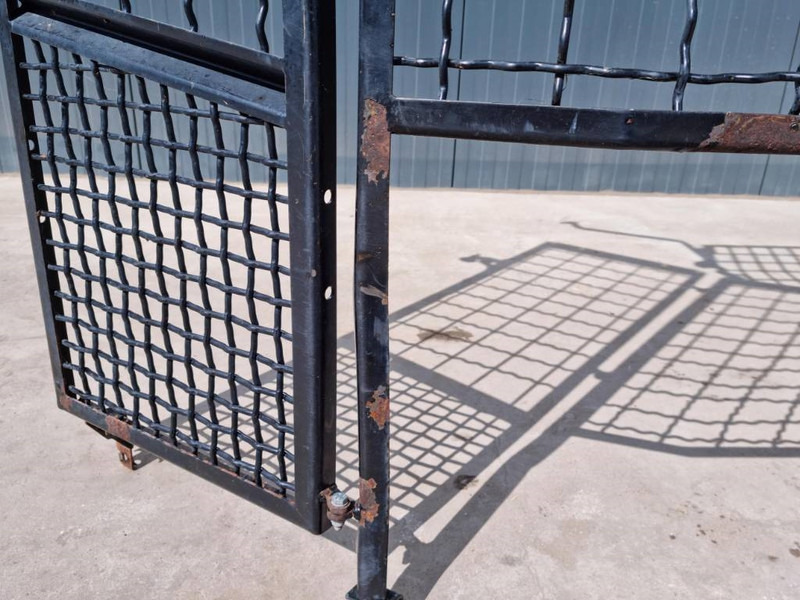 Cat 938K / 938M - الكابينة والداخلية - آلات البناء: صور 4 Cat 938K / 938M - الكابينة والداخلية - آلات البناء: صور 4