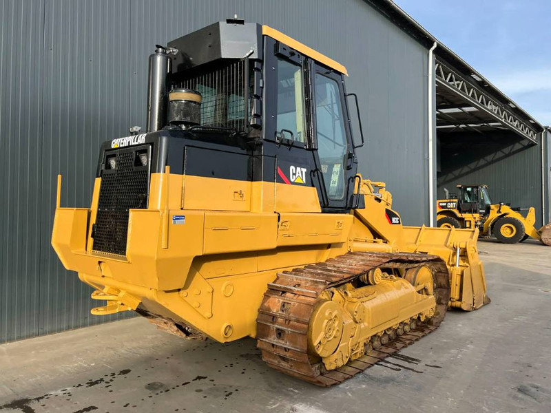 Cat 963C - اللودر المجنزر: صور 4 Cat 963C - اللودر المجنزر: صور 4