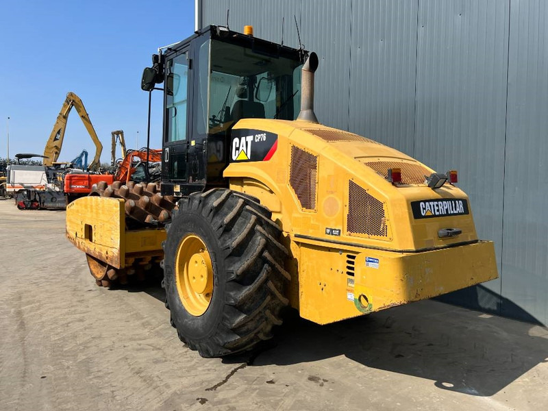 Cat CP76 - مدحلة: صور 3 Cat CP76 - مدحلة: صور 3