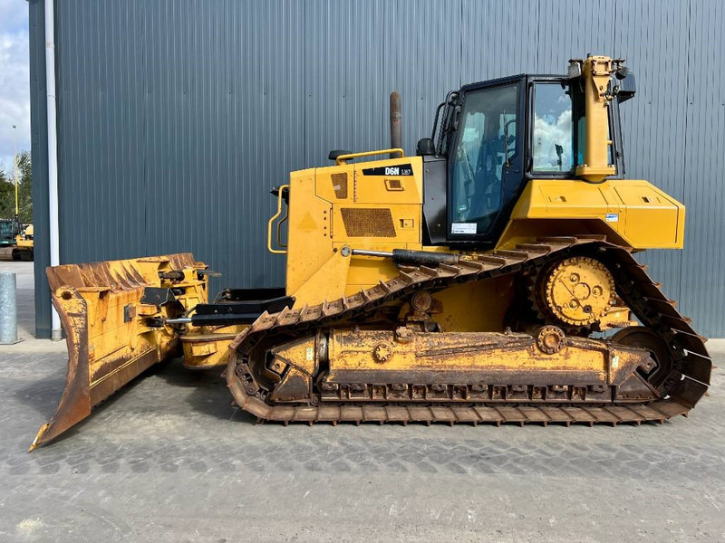 Cat D6N LGP - بلدوزر: صور 2 Cat D6N LGP - بلدوزر: صور 2
