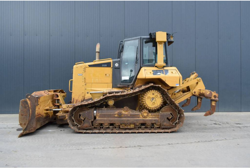 Cat D6N XL - بلدوزر: صور 2 Cat D6N XL - بلدوزر: صور 2