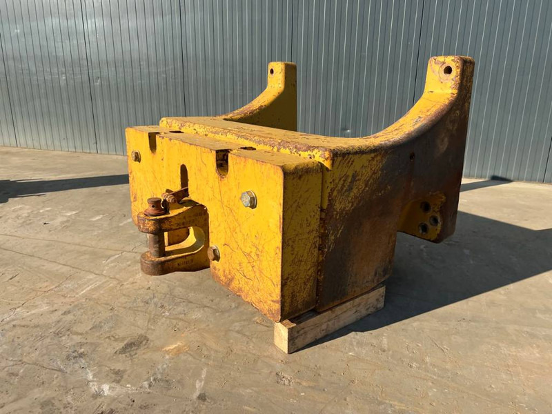 Cat D8R / D8T - ملحقات - آلات البناء: صور 1 Cat D8R / D8T - ملحقات - آلات البناء: صور 1