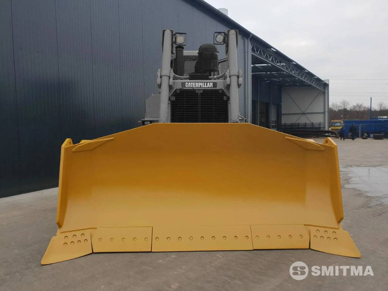 Cat D8R - شفرة الجرافة - آلات البناء: صور 2 Cat D8R - شفرة الجرافة - آلات البناء: صور 2