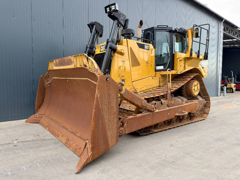 Cat D8T - CE - بلدوزر: صور 1 Cat D8T - CE - بلدوزر: صور 1