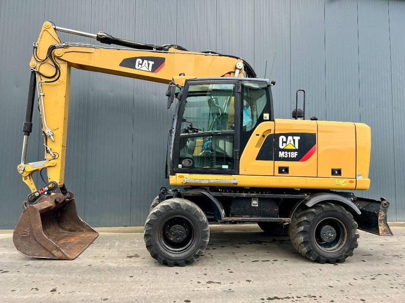Cat M318F - حفارة على عجلات: صور 2 Cat M318F - حفارة على عجلات: صور 2