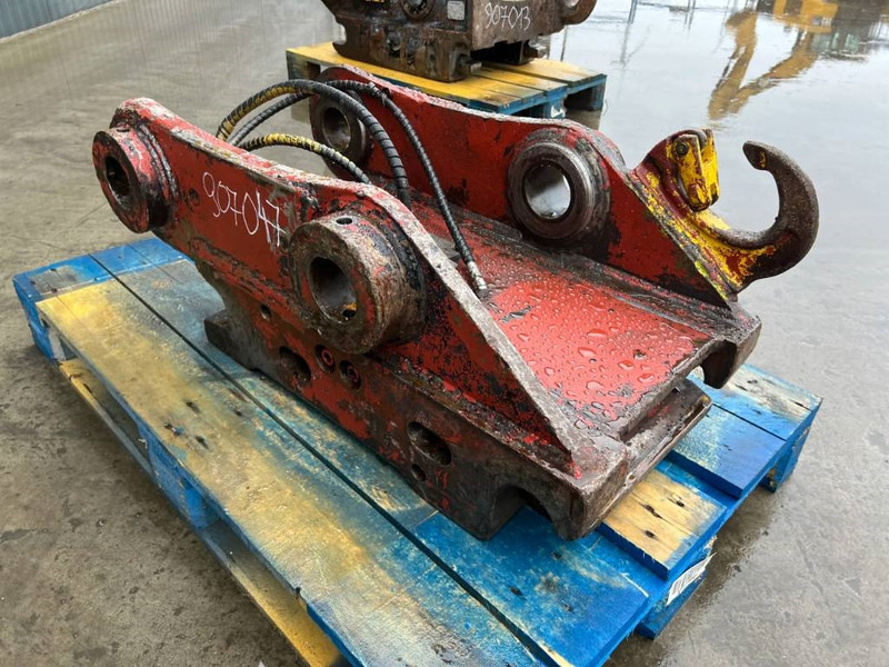 Engcon S70 - 323D - وصلة الربط للمعدات المعلقة - آلات البناء: صور 3 Engcon S70 - 323D - وصلة الربط للمعدات المعلقة - آلات البناء: صور 3