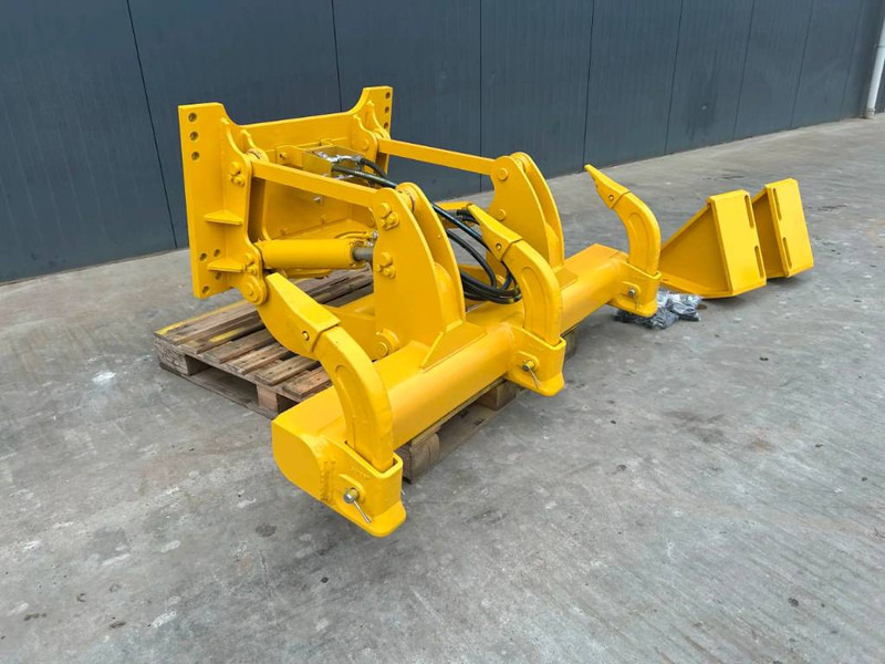 Komatsu D39 - ملحقات - آلات البناء: صور 1 Komatsu D39 - ملحقات - آلات البناء: صور 1
