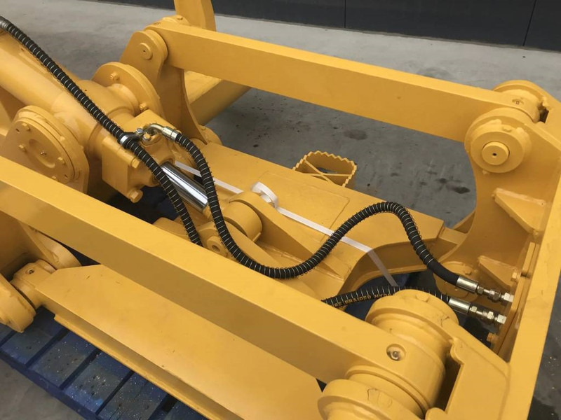 Komatsu D71 - ملحقات - آلات البناء: صور 3 Komatsu D71 - ملحقات - آلات البناء: صور 3