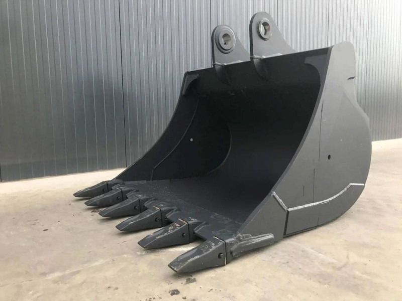 Komatsu PC210 - بكت - آلات البناء: صور 3 Komatsu PC210 - بكت - آلات البناء: صور 3