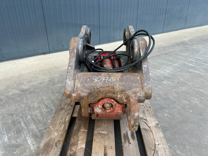 Miller Caterpillar 325 / 329 Geith - وصلة الربط للمعدات المعلقة - آلات البناء: صور 2 Miller Caterpillar 325 / 329 Geith - وصلة الربط للمعدات المعلقة - آلات البناء: صور 2