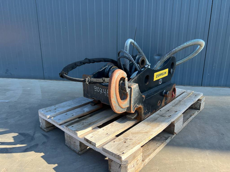 OilQuick OQ65 - 311F / 313F / 315F - وصلة الربط للمعدات المعلقة - آلات البناء: صور 1 OilQuick OQ65 - 311F / 313F / 315F - وصلة الربط للمعدات المعلقة - آلات البناء: صور 1