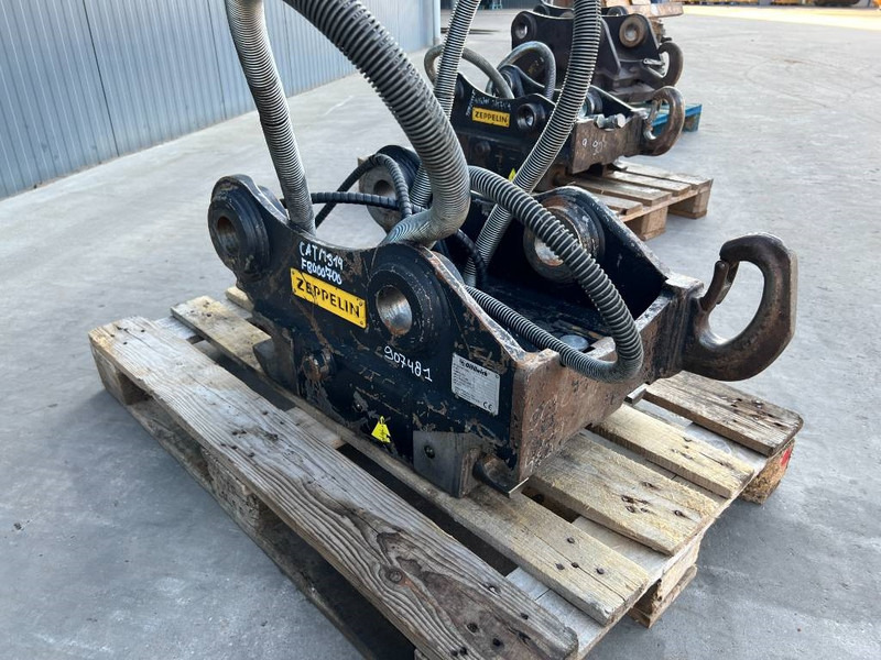 OilQuick OQ65 - M314F / M316F / M318F - وصلة الربط للمعدات المعلقة - آلات البناء: صور 3 OilQuick OQ65 - M314F / M316F / M318F - وصلة الربط للمعدات المعلقة - آلات البناء: صور 3