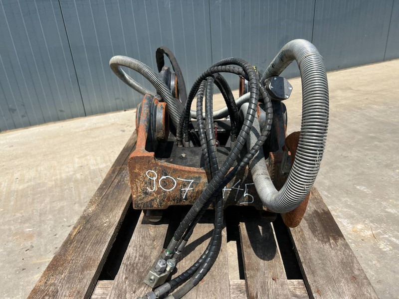 OilQuick OQ65 - M314F / M316F / M318F - وصلة الربط للمعدات المعلقة - آلات البناء: صور 2 OilQuick OQ65 - M314F / M316F / M318F - وصلة الربط للمعدات المعلقة - آلات البناء: صور 2