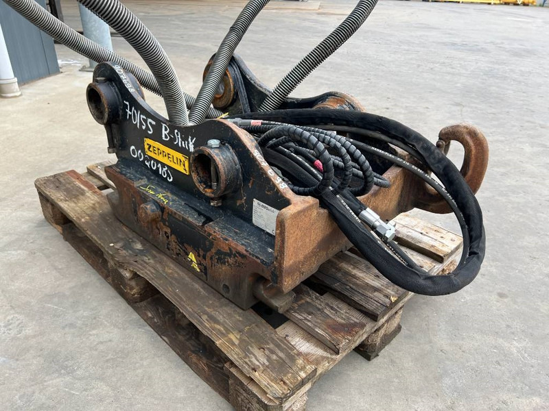 OilQuick OQ70/55 - 320F - وصلة الربط للمعدات المعلقة - آلات البناء: صور 3 OilQuick OQ70/55 - 320F - وصلة الربط للمعدات المعلقة - آلات البناء: صور 3