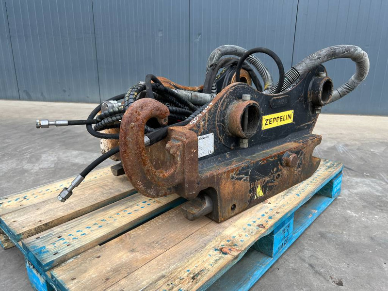 OilQuick OQ70/55 - 323F - وصلة الربط للمعدات المعلقة - آلات البناء: صور 1 OilQuick OQ70/55 - 323F - وصلة الربط للمعدات المعلقة - آلات البناء: صور 1