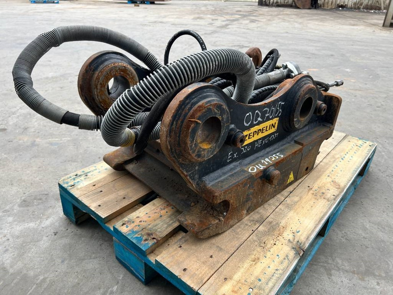 OilQuick OQ70/55 - 323F - وصلة الربط للمعدات المعلقة - آلات البناء: صور 5 OilQuick OQ70/55 - 323F - وصلة الربط للمعدات المعلقة - آلات البناء: صور 5