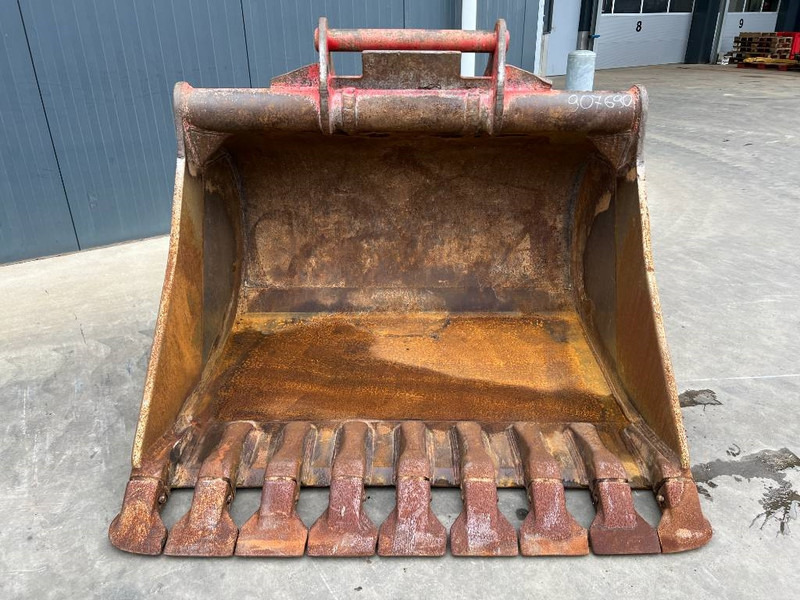 OilQuick OQ70/55 - بكت - آلات البناء: صور 2 OilQuick OQ70/55 - بكت - آلات البناء: صور 2