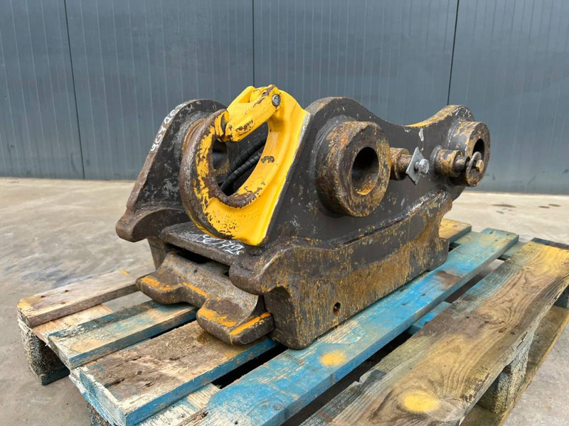 SMP S70 - 323D - وصلة الربط للمعدات المعلقة - آلات البناء: صور 1 SMP S70 - 323D - وصلة الربط للمعدات المعلقة - آلات البناء: صور 1