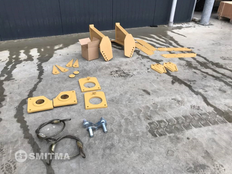 Volvo A25E - باب خلفي للشحن - آلات البناء: صور 4 Volvo A25E - باب خلفي للشحن - آلات البناء: صور 4