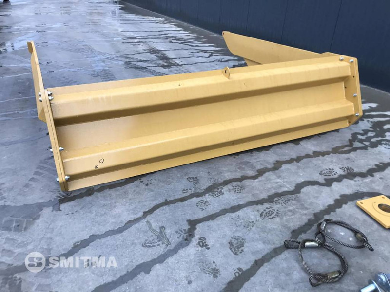 Volvo A25E - باب خلفي للشحن - آلات البناء: صور 5 Volvo A25E - باب خلفي للشحن - آلات البناء: صور 5