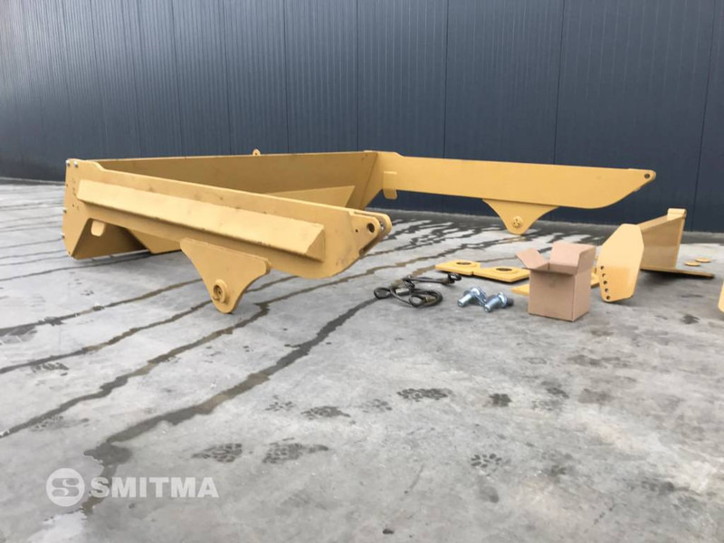 Volvo A25F - باب خلفي للشحن - آلات البناء: صور 3 Volvo A25F - باب خلفي للشحن - آلات البناء: صور 3