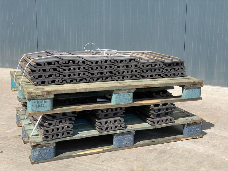 Volvo EC140 Shoes - الإطار/ الشاسيه - آلات البناء: صور 3 Volvo EC140 Shoes - الإطار/ الشاسيه - آلات البناء: صور 3
