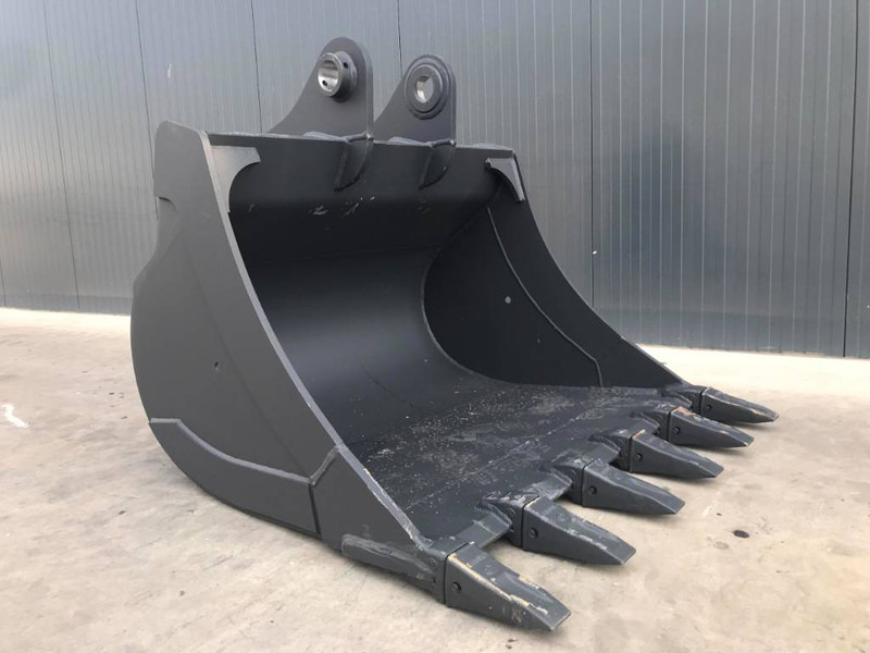 Volvo EC200 - بكت - آلات البناء: صور 2 Volvo EC200 - بكت - آلات البناء: صور 2