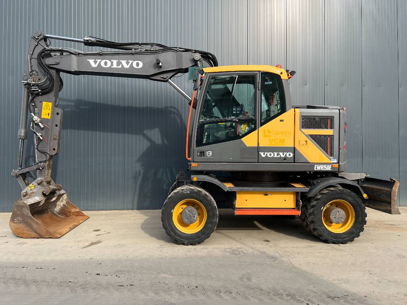 Volvo EWR150E - حفارة على عجلات: صور 2 Volvo EWR150E - حفارة على عجلات: صور 2