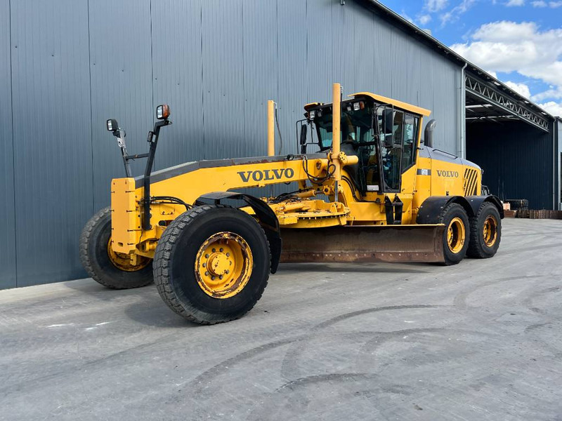 Volvo G970 - آلة تسوية الأرض: صور 1 Volvo G970 - آلة تسوية الأرض: صور 1