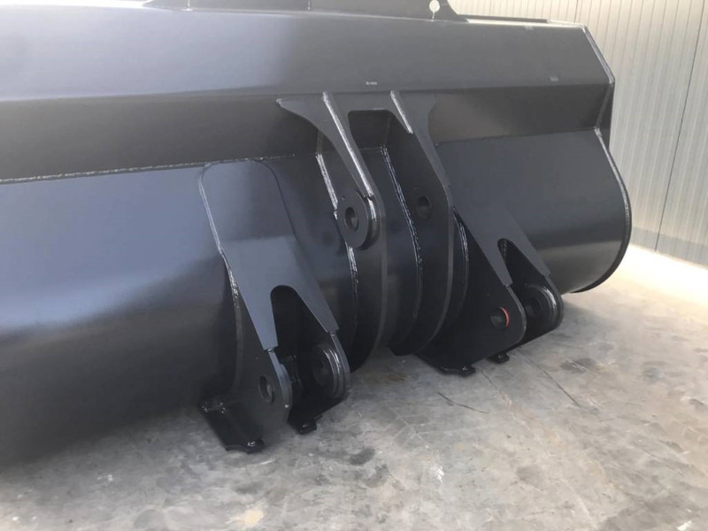 Volvo L150D - بكت - آلات البناء: صور 5 Volvo L150D - بكت - آلات البناء: صور 5