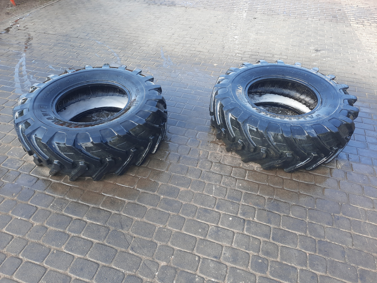 ALLIANCE Agro Industrial - عجلات - الآلات والماكينات الزراعية: صور 1 ALLIANCE Agro Industrial - عجلات - الآلات والماكينات الزراعية: صور 1