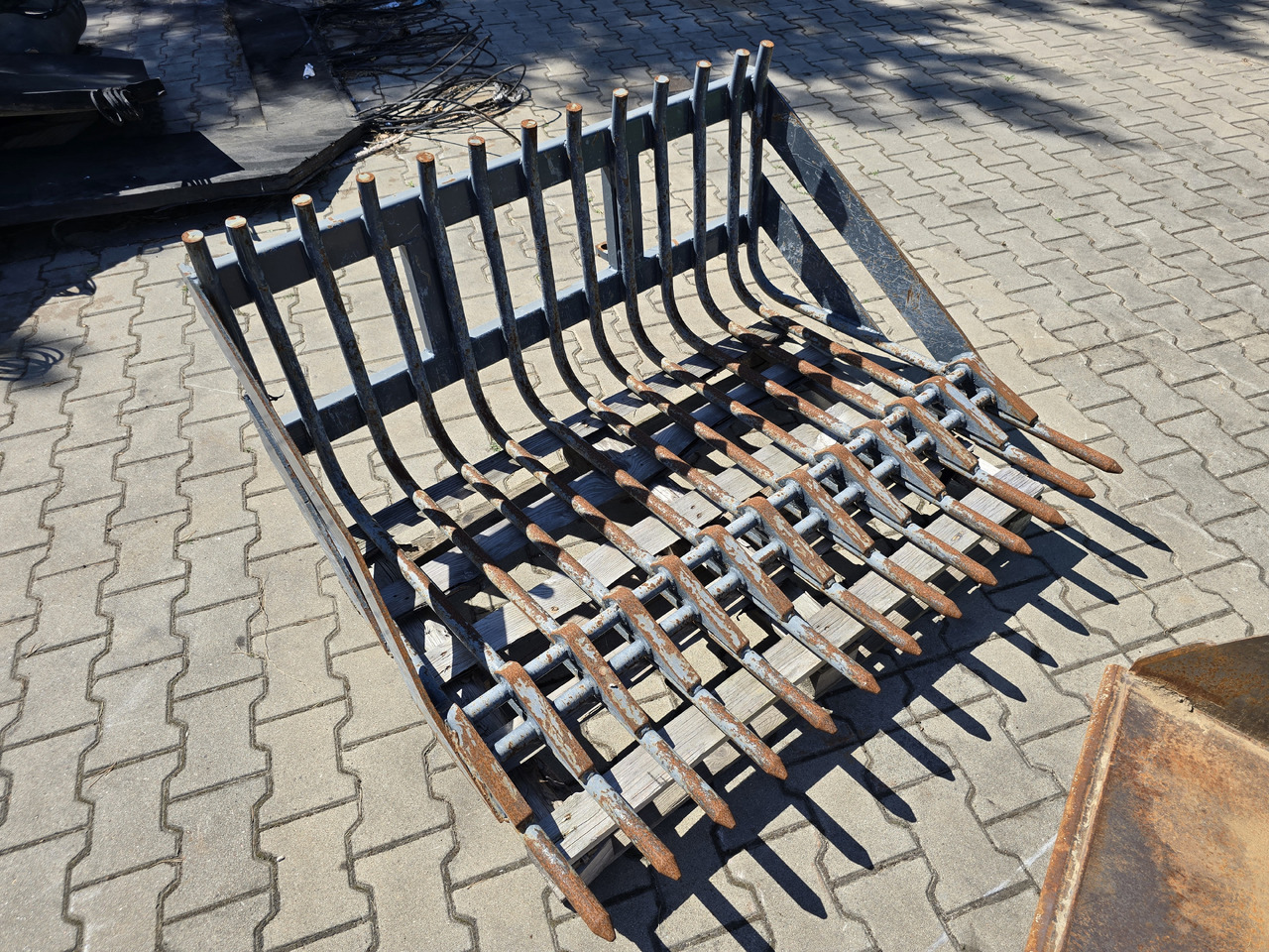 AVANT 423 - شيول صغير: صور 5 AVANT 423 - شيول صغير: صور 5