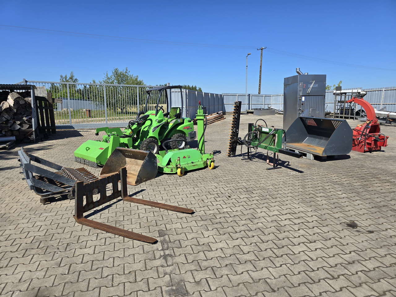 AVANT 423 - شيول صغير: صور 2 AVANT 423 - شيول صغير: صور 2