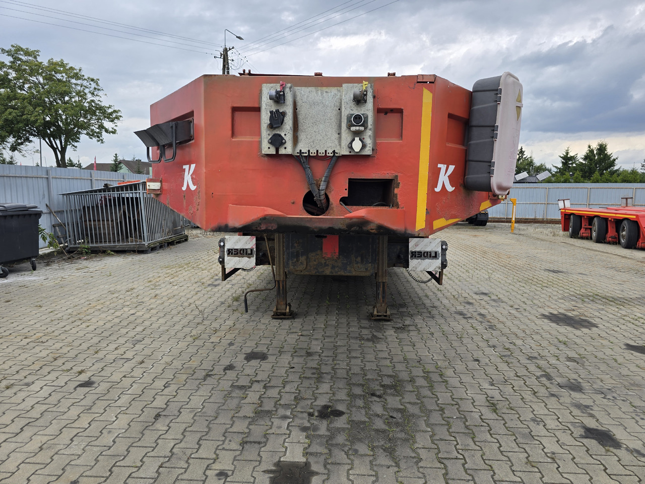 ArtTrailer LIDER ART-01 - عربة مسطحة منخفضة نصف مقطورة: صور 3 ArtTrailer LIDER ART-01 - عربة مسطحة منخفضة نصف مقطورة: صور 3