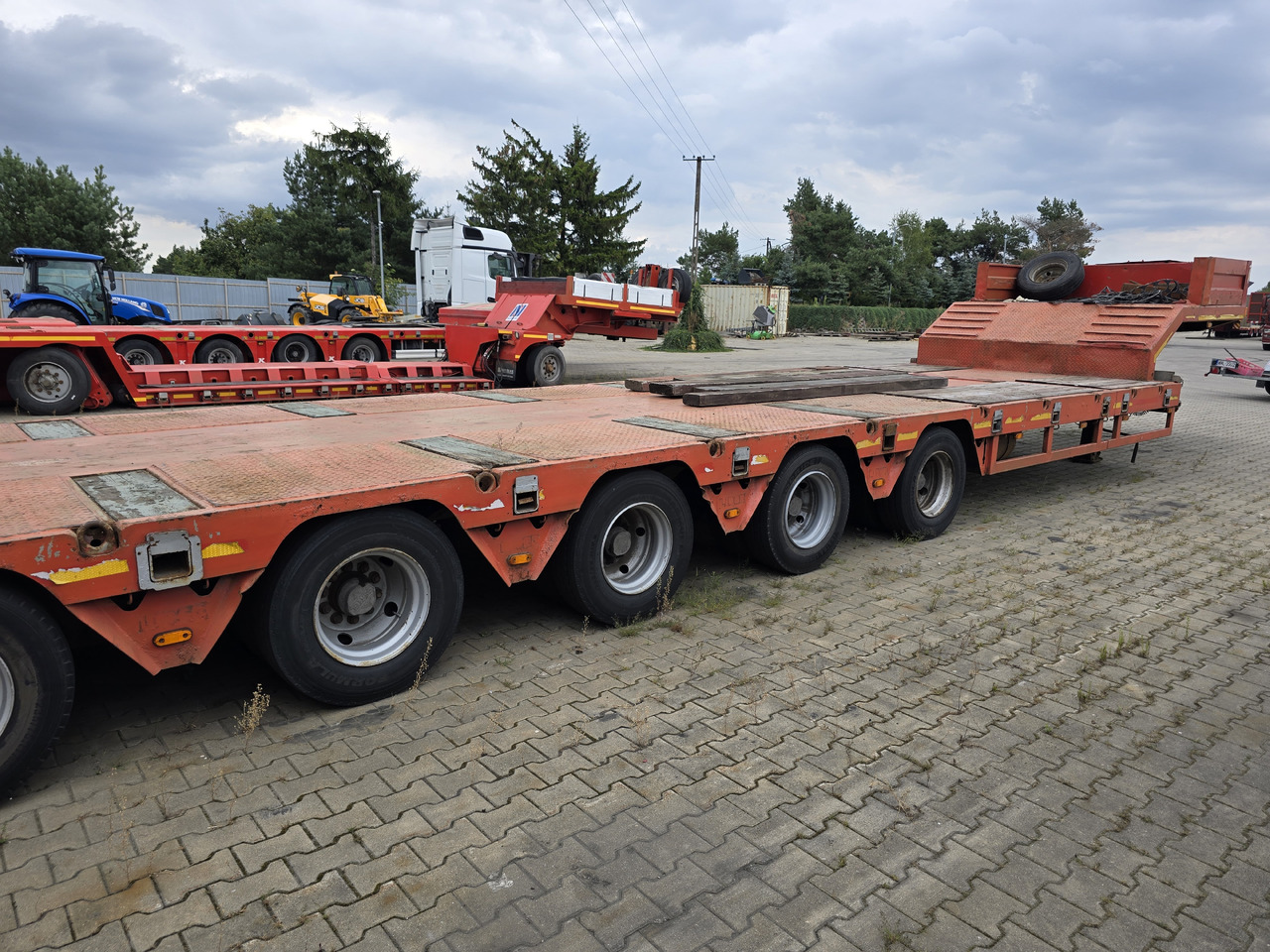 ArtTrailer LIDER ART-01 - عربة مسطحة منخفضة نصف مقطورة: صور 5 ArtTrailer LIDER ART-01 - عربة مسطحة منخفضة نصف مقطورة: صور 5