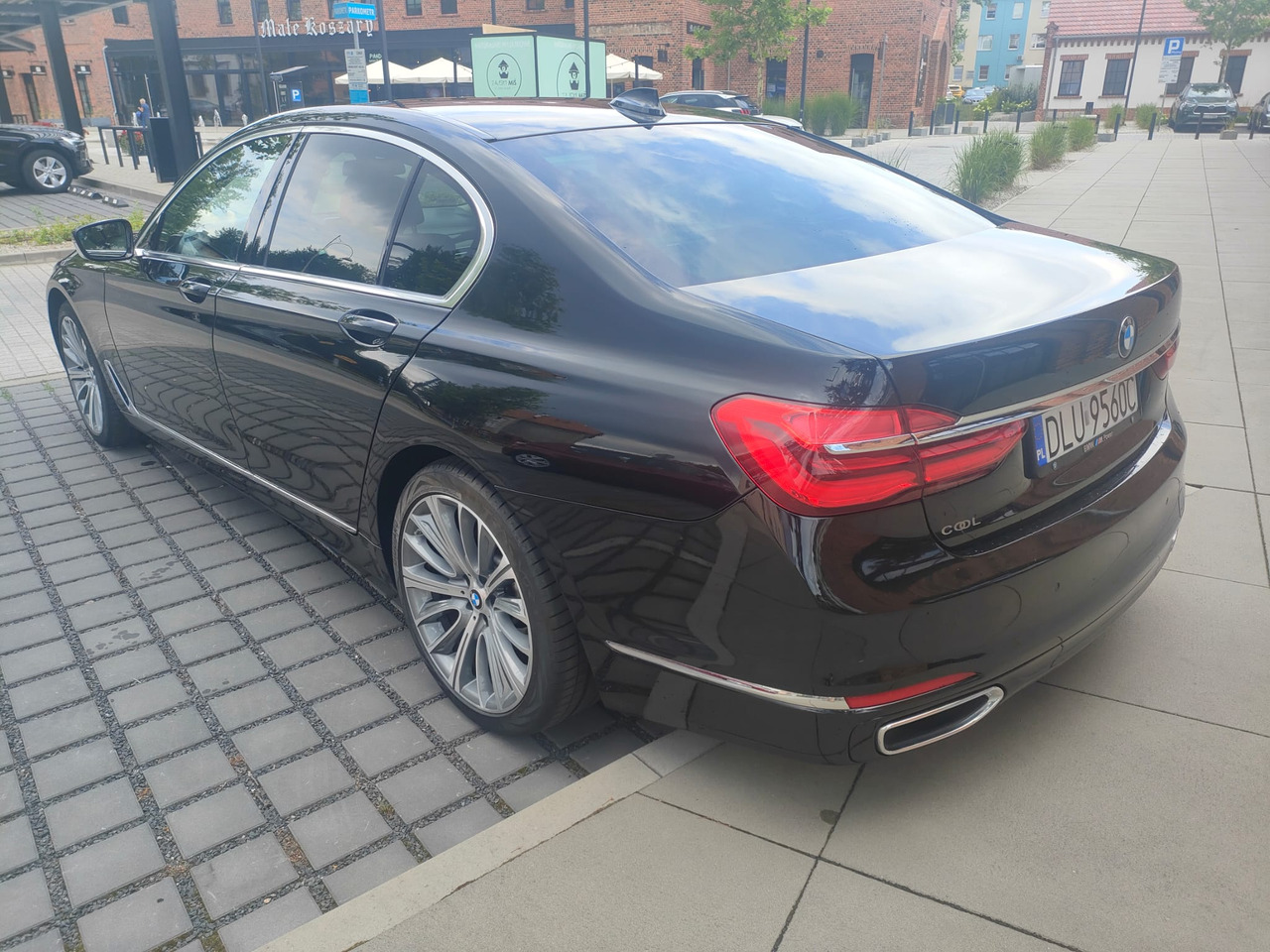 BMW 730D x-drive - سيارة: صور 4 BMW 730D x-drive - سيارة: صور 4
