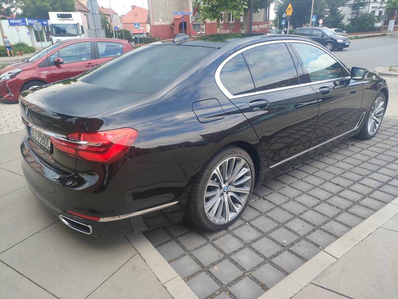 BMW 730D x-drive - سيارة: صور 3 BMW 730D x-drive - سيارة: صور 3